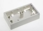Legrand ������� ��������� 3-���� Legrand Valena 776133 �������� �����